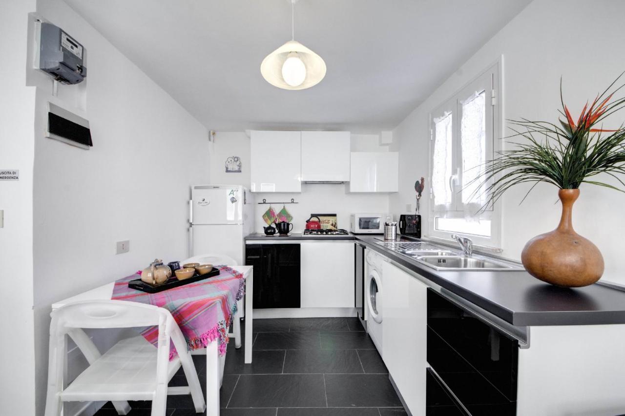 רומא Rhome Apartments Leonina מראה חיצוני תמונה